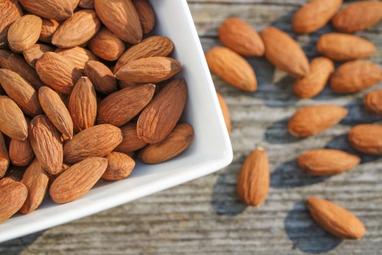 bowl of almonds t20 KypLgK