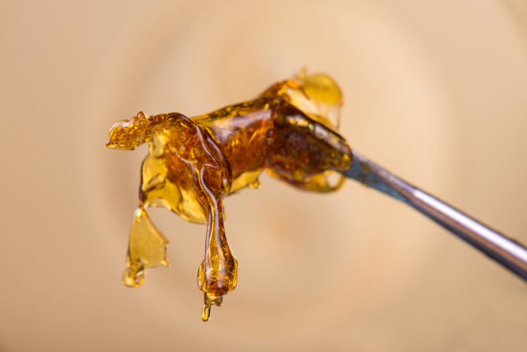 alt="a diagramatical illustration of a fragmented THC distillate"