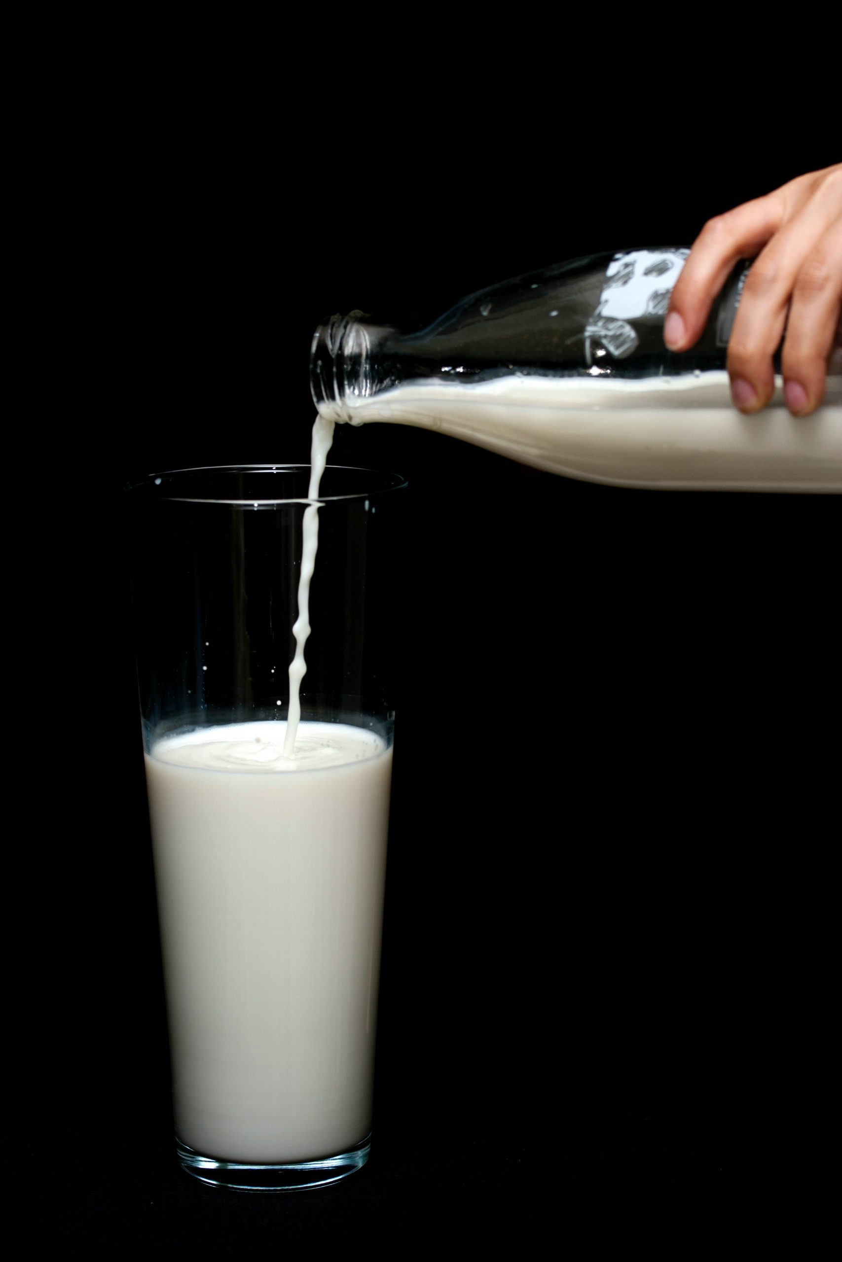 Almond Milk is Bad for the Environment - Here's What to ...